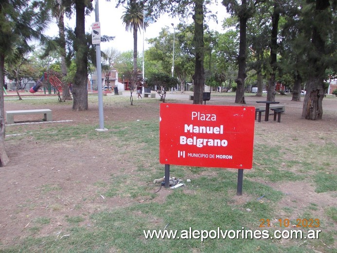 Foto: El Palomar - Plaza Manuel Belgrano - El Palomar (Buenos Aires), Argentina