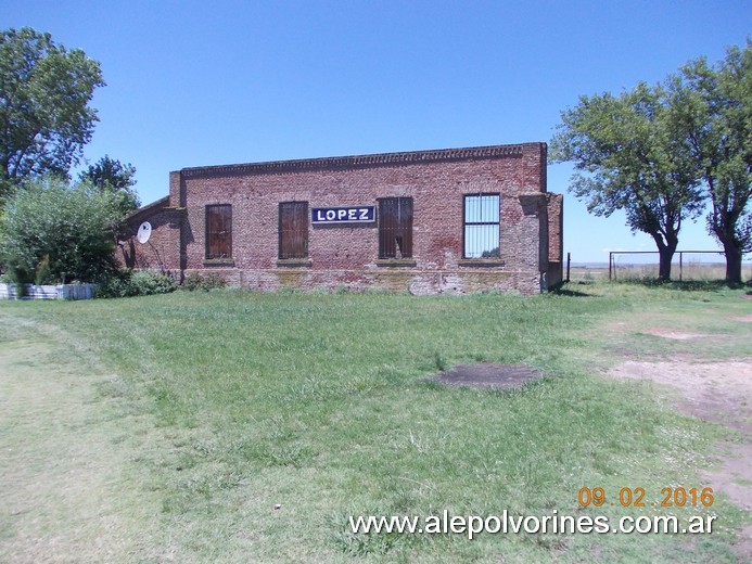 Foto: Estación López - Lopez (Buenos Aires), Argentina