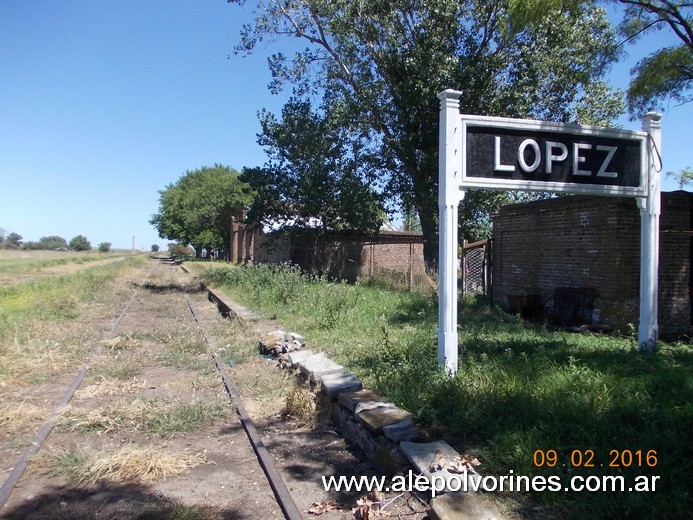 Foto: Estación López - Lopez (Buenos Aires), Argentina