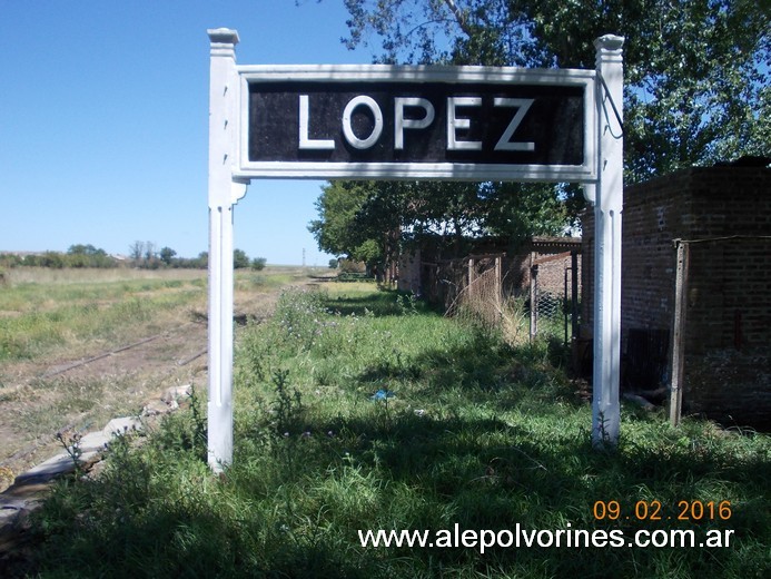 Foto: Estación López - Lopez (Buenos Aires), Argentina