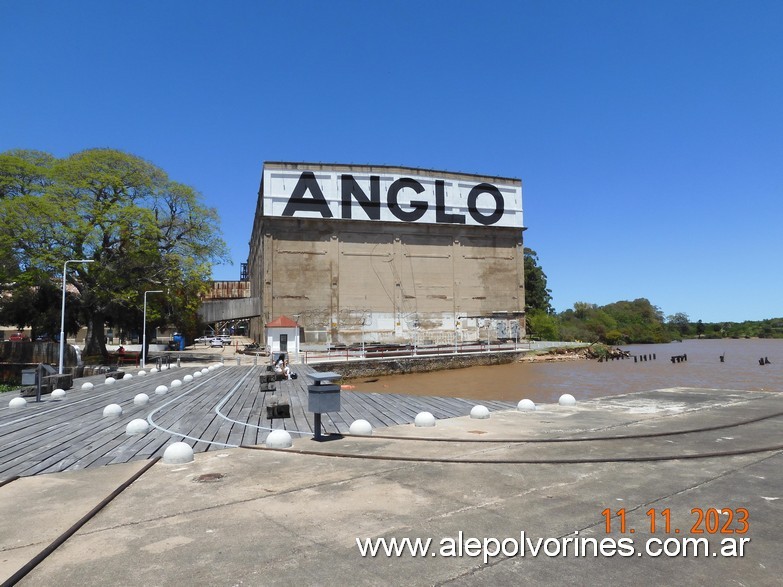 Foto: Fray Bentos ROU - Frigorífico Anglo - Fray Bentos (Río Negro), Uruguay