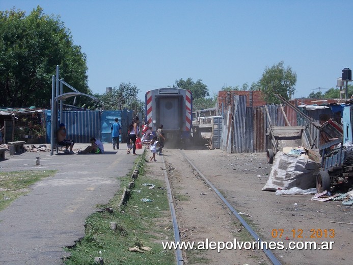 Foto: Estación Ingeniero Budge - Ingeniero Budge (Buenos Aires), Argentina