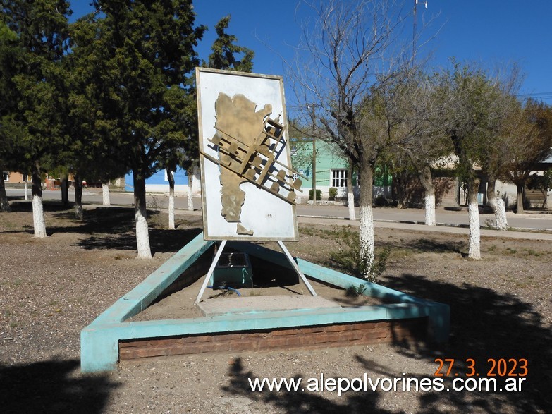 Foto: Ministro Ramos Mexia - Plaza San Martin - Ministro Ramos Mexia (Río Negro), Argentina