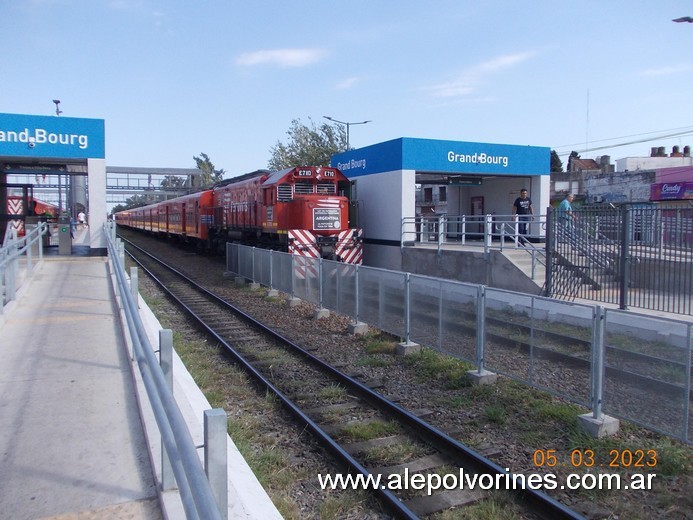 Foto: Estacion Grand Bourg - Grand Bourg (Buenos Aires), Argentina