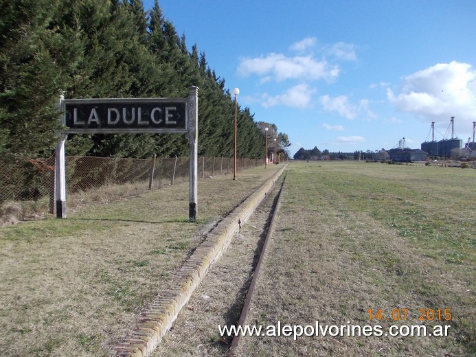 Foto: Estación La Dulce - Nicanor Olivera (Buenos Aires), Argentina