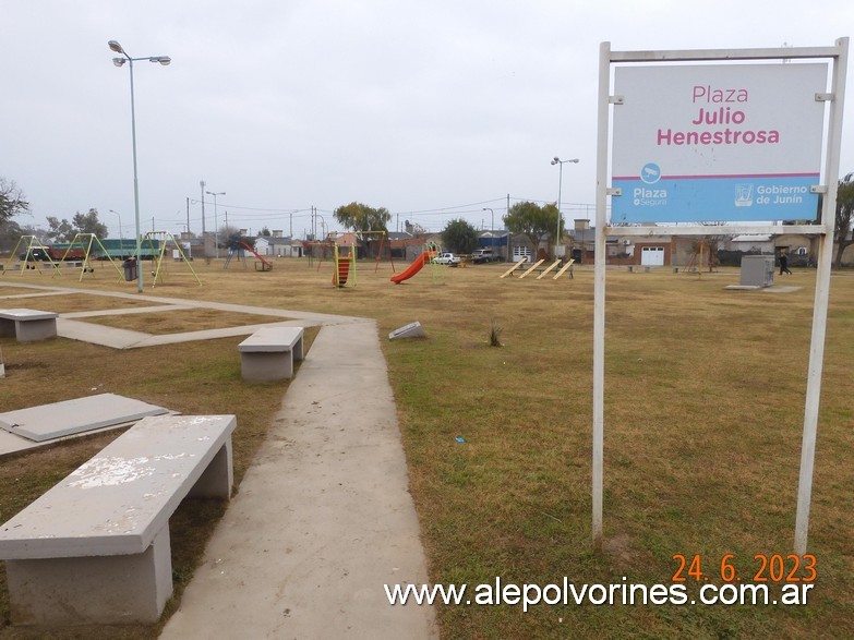 Foto: Junín - Plaza Julio Henestrosa - Junin (Buenos Aires), Argentina