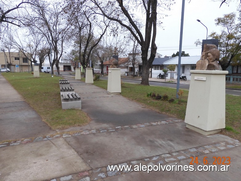 Foto: Junín - Plazoleta de Los Trovadores - Junin (Buenos Aires), Argentina