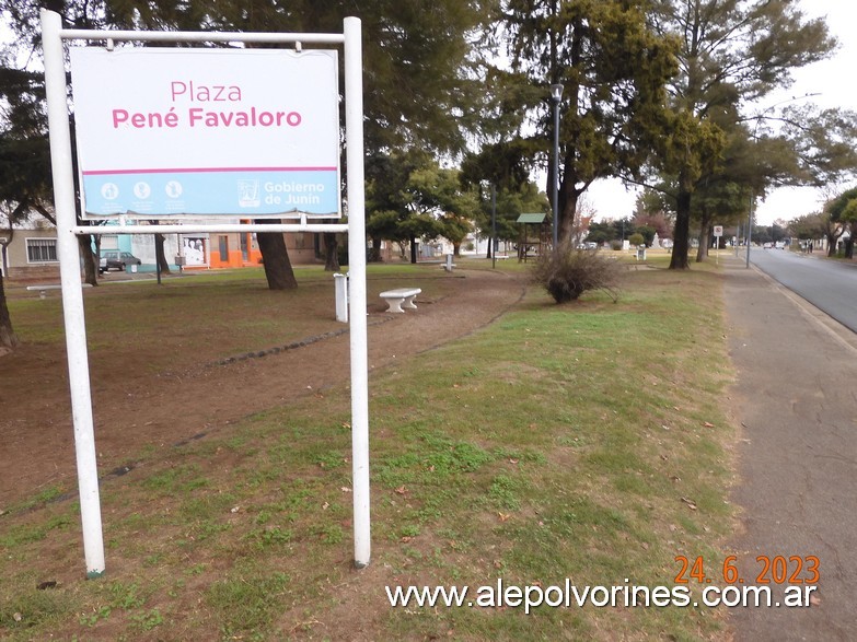 Foto: Junín - Plaza Rene Favaloro - Junin (Buenos Aires), Argentina