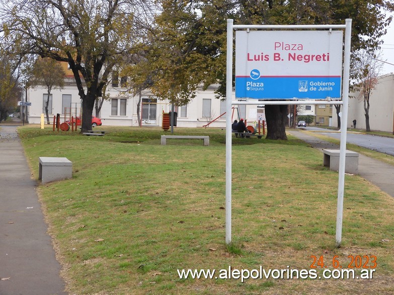 Foto: Junín - Plaza Luis Negreti - Junin (Buenos Aires), Argentina