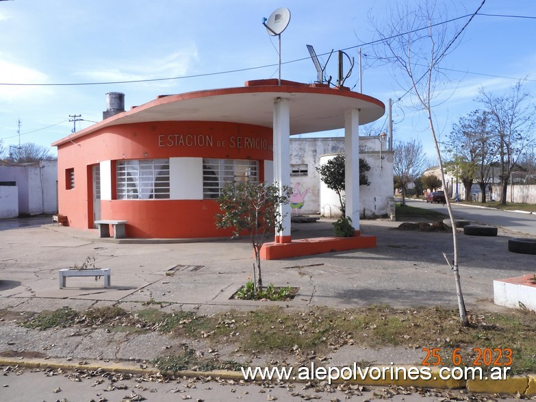 Foto: Rafael Obligado - Estacion de Servicio - Rafael Obligado (Buenos Aires), Argentina