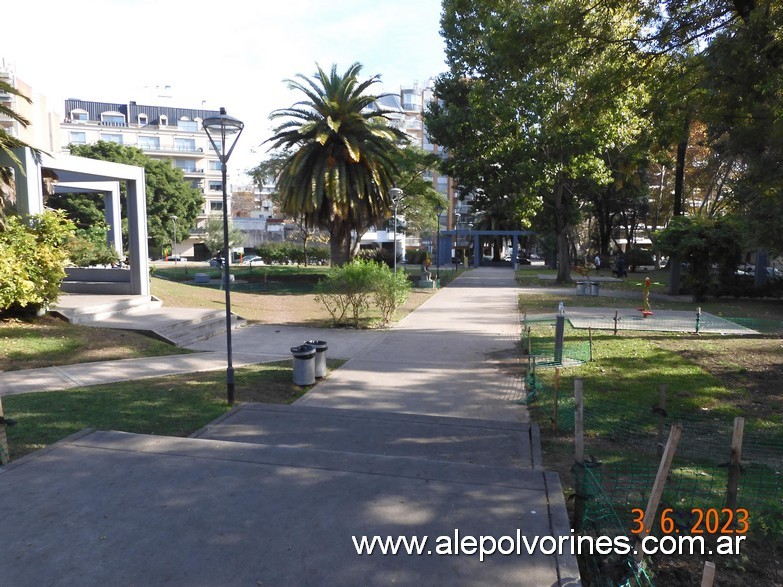 Foto: Flores CABA - Plaza Ángel Gris - Flores (Buenos Aires), Argentina