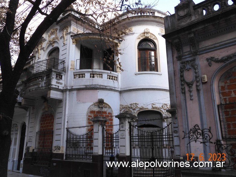 Foto: Flores CABA - Edificios Porteños - Flores (Buenos Aires), Argentina