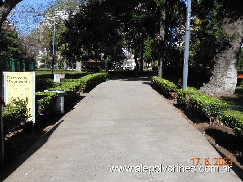 Foto: Flores CABA - Plaza de la Misericordia - Flores (Buenos Aires), Argentina