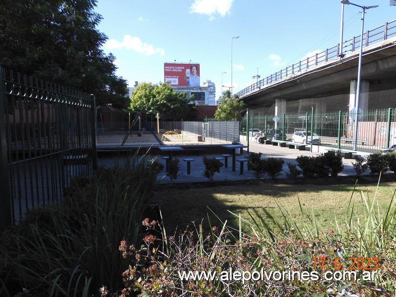 Foto: Flores CABA - Plaza Duo Gardel Razzano - Flores (Buenos Aires), Argentina