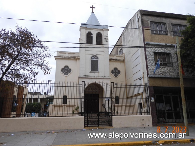 Foto: Flores CABA - Iglesia Armenia Santa Cruz - Flores (Buenos Aires), Argentina