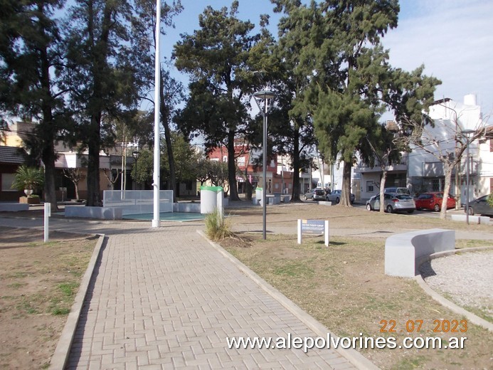 Foto: Ciudadela - Plaza Héctor Carnip - Ciudadela (Buenos Aires), Argentina