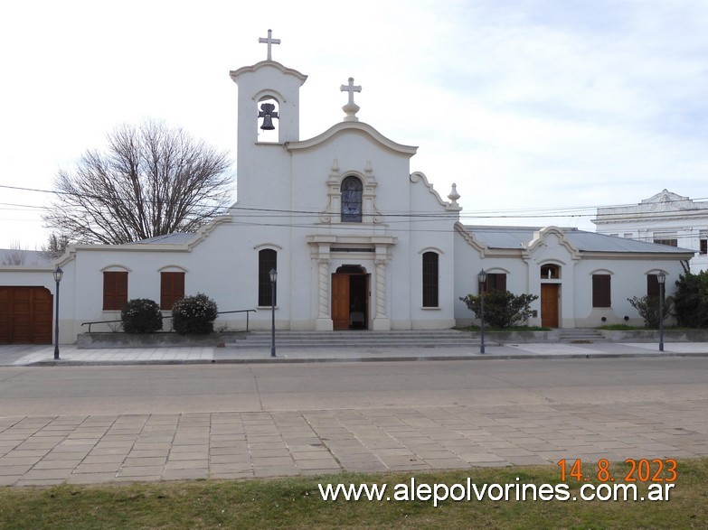 Foto: Henderson - Iglesia Santa Teresita - Henderson (Buenos Aires), Argentina