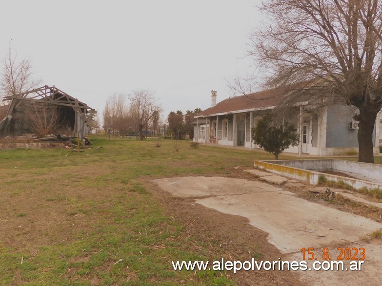 Foto: Estación Mones Cazón - Mones Cazón (Buenos Aires), Argentina