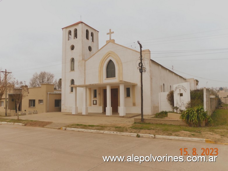 Foto: Salazar - Iglesia NS de la Medalla Milagrosa - Salazar (Buenos Aires), Argentina