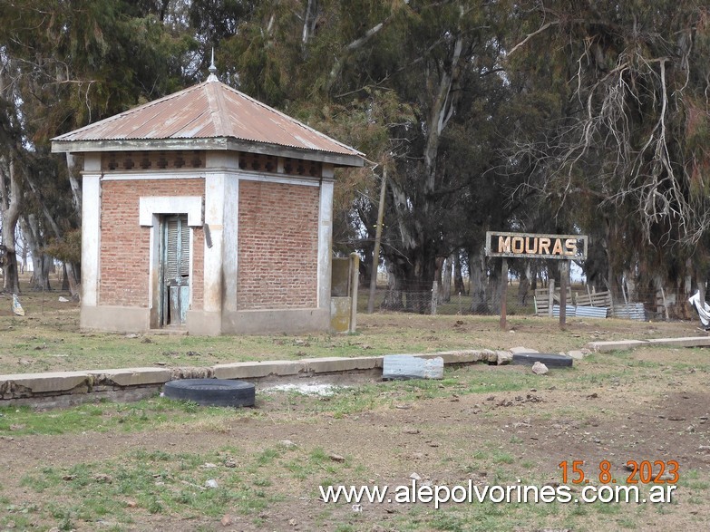 Foto: Estación Mouras FCRPB - Mouras (Buenos Aires), Argentina