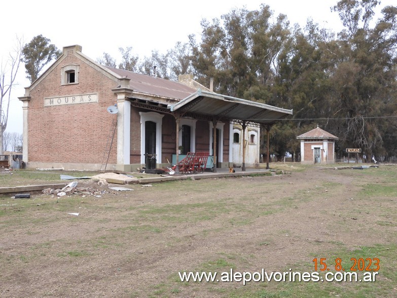 Foto: Estación Mouras FCRPB - Mouras (Buenos Aires), Argentina