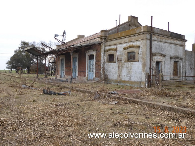 Foto: Estación Luro FCRPB - Luro (Buenos Aires), Argentina