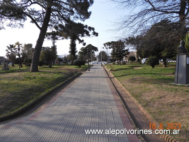 Foto: Salliquelo - Plaza Principal - Salliquelo (Buenos Aires), Argentina