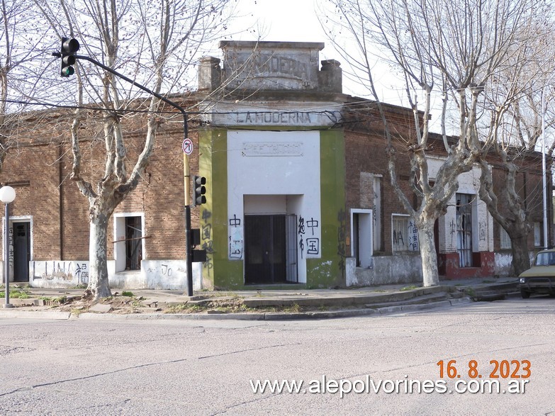 Foto: Salliquelo - Panadería La Moderna - Salliquelo (Buenos Aires), Argentina