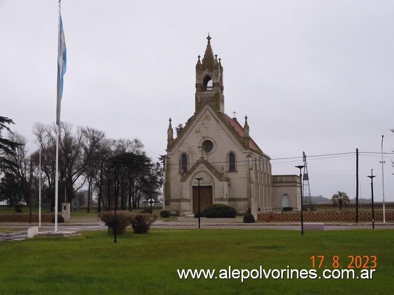 Foto: Tomas Anchorena - Iglesia NS de la Merced - Tomas Manuel Anchorena (La Pampa), Argentina