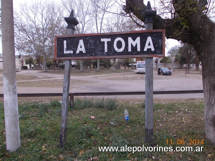 Foto: Estación La Toma - La Toma (San Luis), Argentina