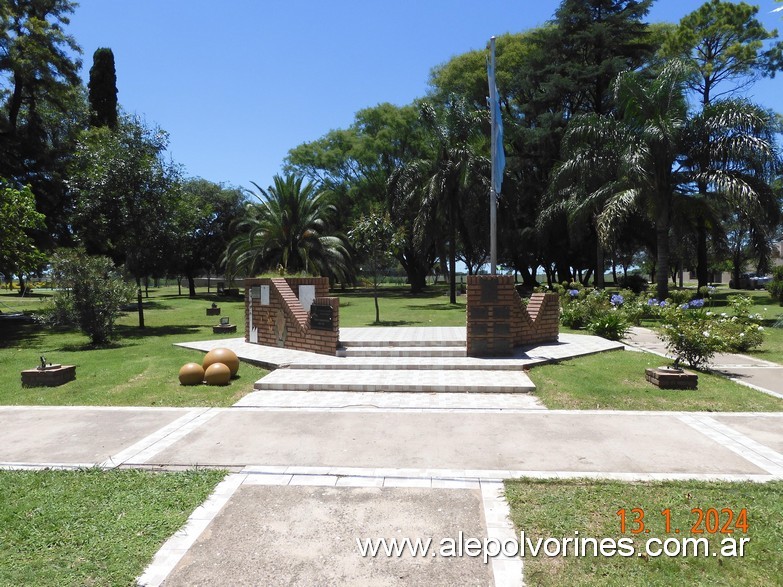 Foto: Colonia Valtelina - Plaza - Colonia Valtelina (Córdoba), Argentina