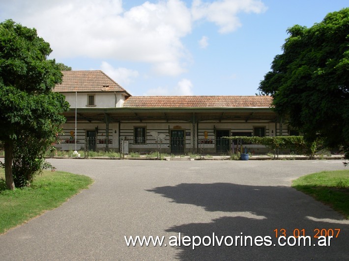 Foto: Estación San Francisco de Bellocq - San Francisco de Bellocq (Buenos Aires), Argentina