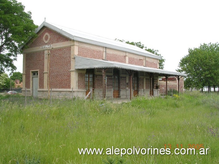 Foto: Estación Salto FCCBA - Salto (Buenos Aires), Argentina