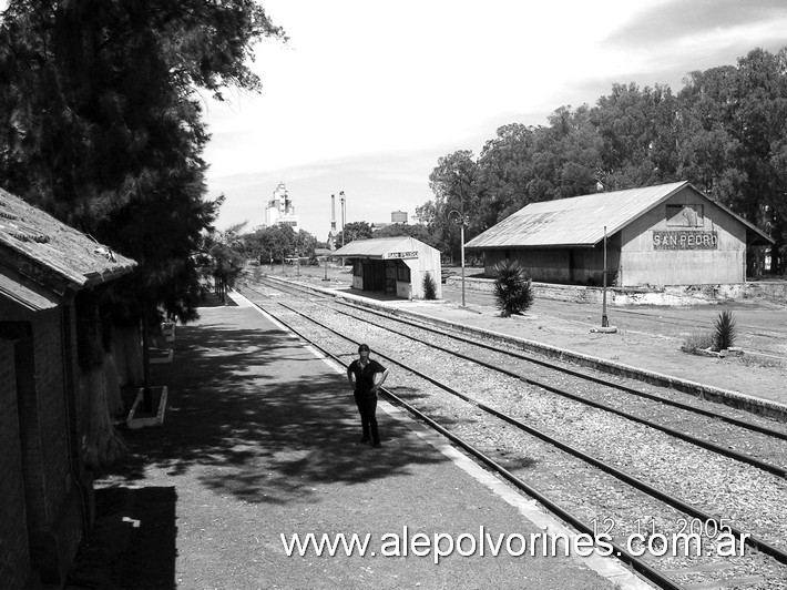 Foto: Estación San Pedro FCBAR - San Pedro (Buenos Aires), Argentina