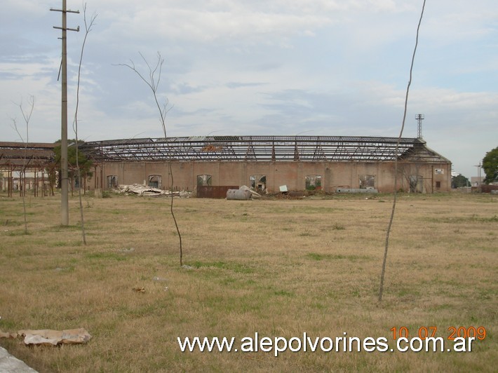 Foto: Estación Santa Fe Cambios - Galpón Locomotoras - Santa Fe, Argentina