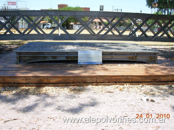 Foto: Estación Santiago del Estero FCBAR - Bascula - Santiago del Estero, Argentina