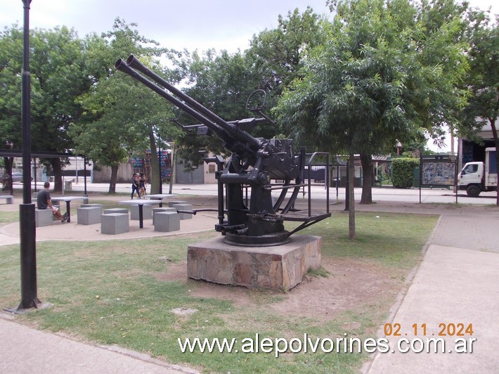 Foto: Grand Bourg - Plaza Belgrano - Grand Bourg (Buenos Aires), Argentina