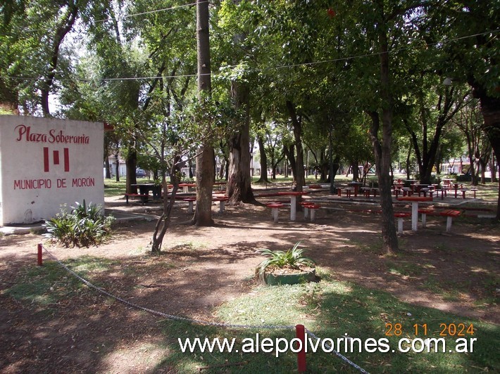 Foto: Moron - Plaza Soberania Nacional - Moron (Buenos Aires), Argentina