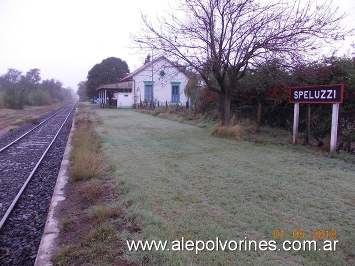 Foto: Estación Speluzzi - Speluzzi (La Pampa), Argentina