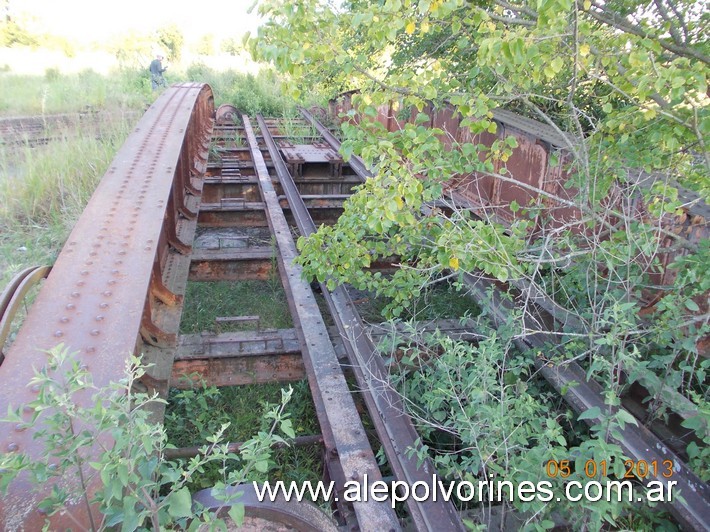 Foto: Estación Suipacha - Mesa Giratoria - Suipacha (Buenos Aires), Argentina