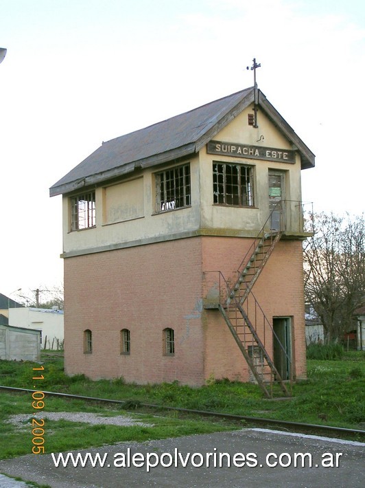 Foto: Estación Suipacha - Cabin - Suipacha (Buenos Aires), Argentina