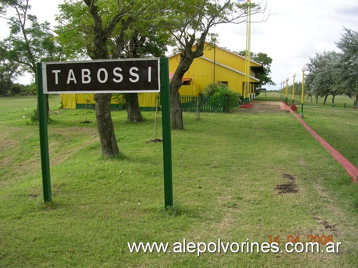 Foto: Estación Tabossi - Tabossi (Entre Ríos), Argentina