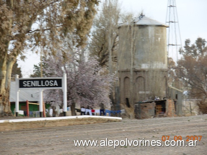 Foto: Estación Senillosa - Senillosa (Neuquén), Argentina