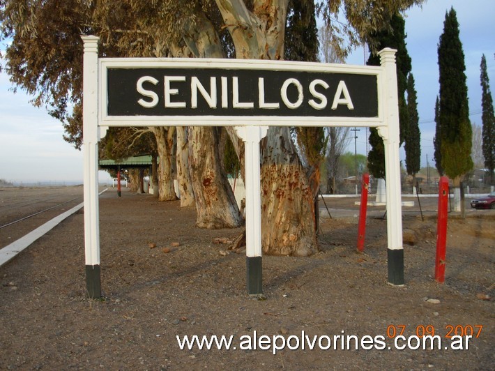 Foto: Estación Senillosa - Senillosa (Neuquén), Argentina