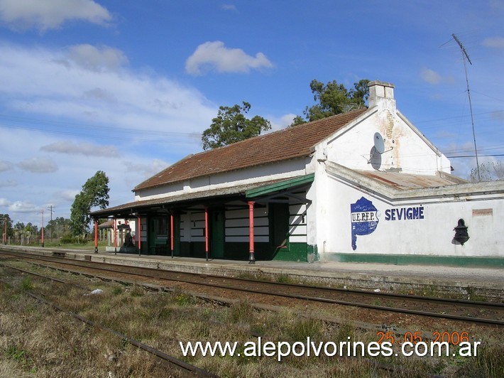 Foto: Estación Sevigne - Sevigne (Buenos Aires), Argentina