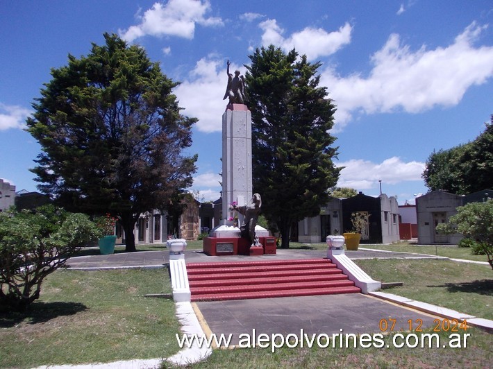 Foto: Moron - Cementerio Municipal - Moron (Buenos Aires), Argentina