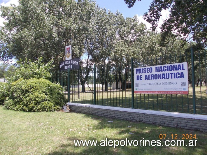 Foto: Moron - Museo Nacional de Aeronautica - Moron (Buenos Aires), Argentina