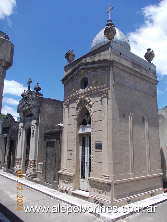 Foto: Moron - Cementerio Municipal - Moron (Buenos Aires), Argentina