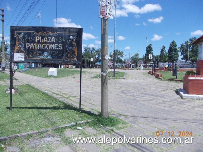 Foto: Moron - Plaza Evita - Moron (Buenos Aires), Argentina