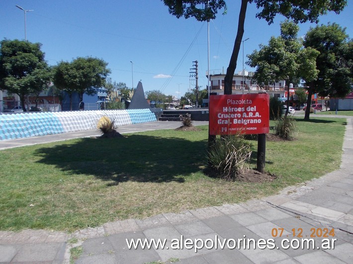 Foto: Castelar - Plazoleta Héroes del Crucero General Belgrano - Castelar (Buenos Aires), Argentina